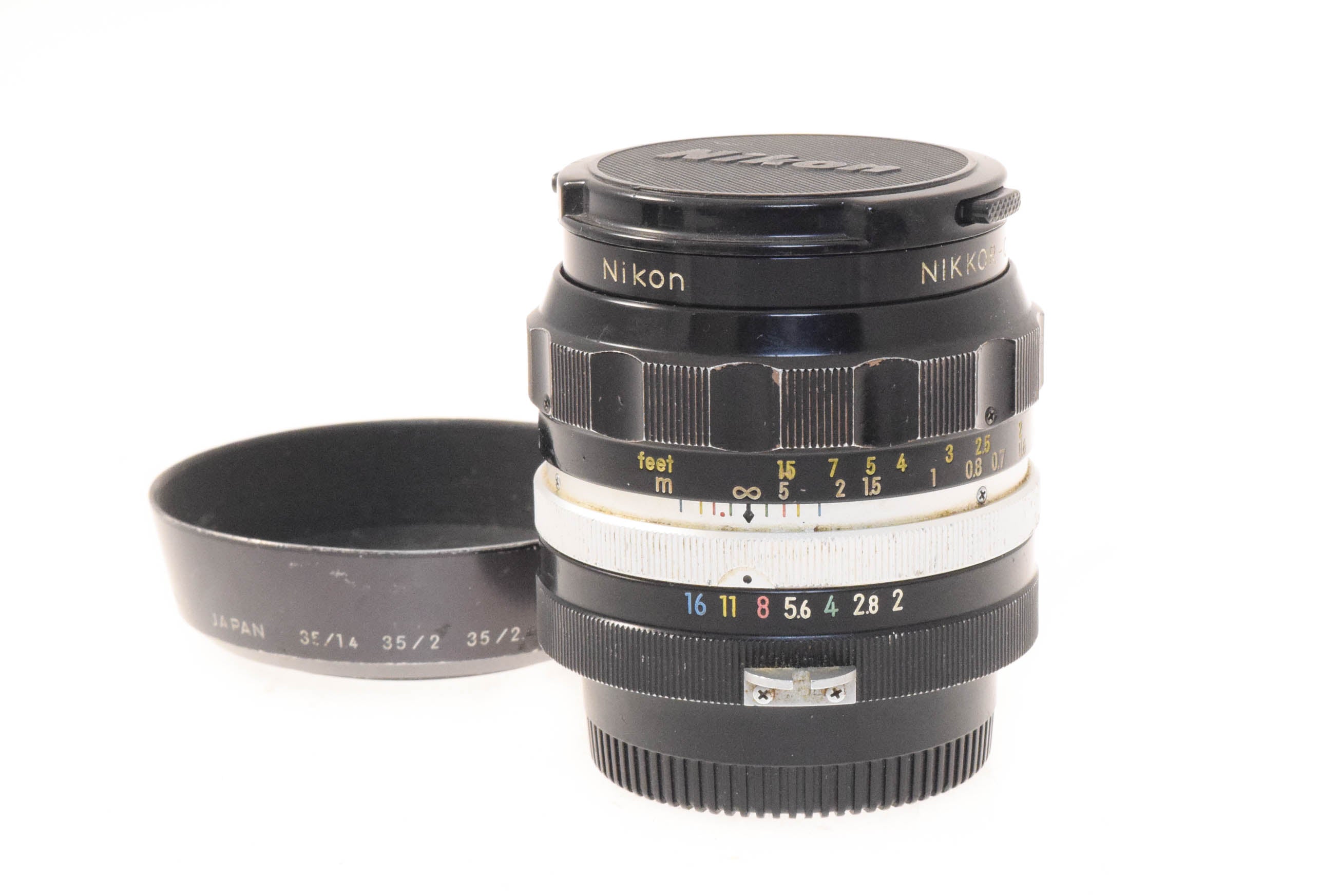 Nikon 35mm f2 Nikkor-O Pre-AI - Lens