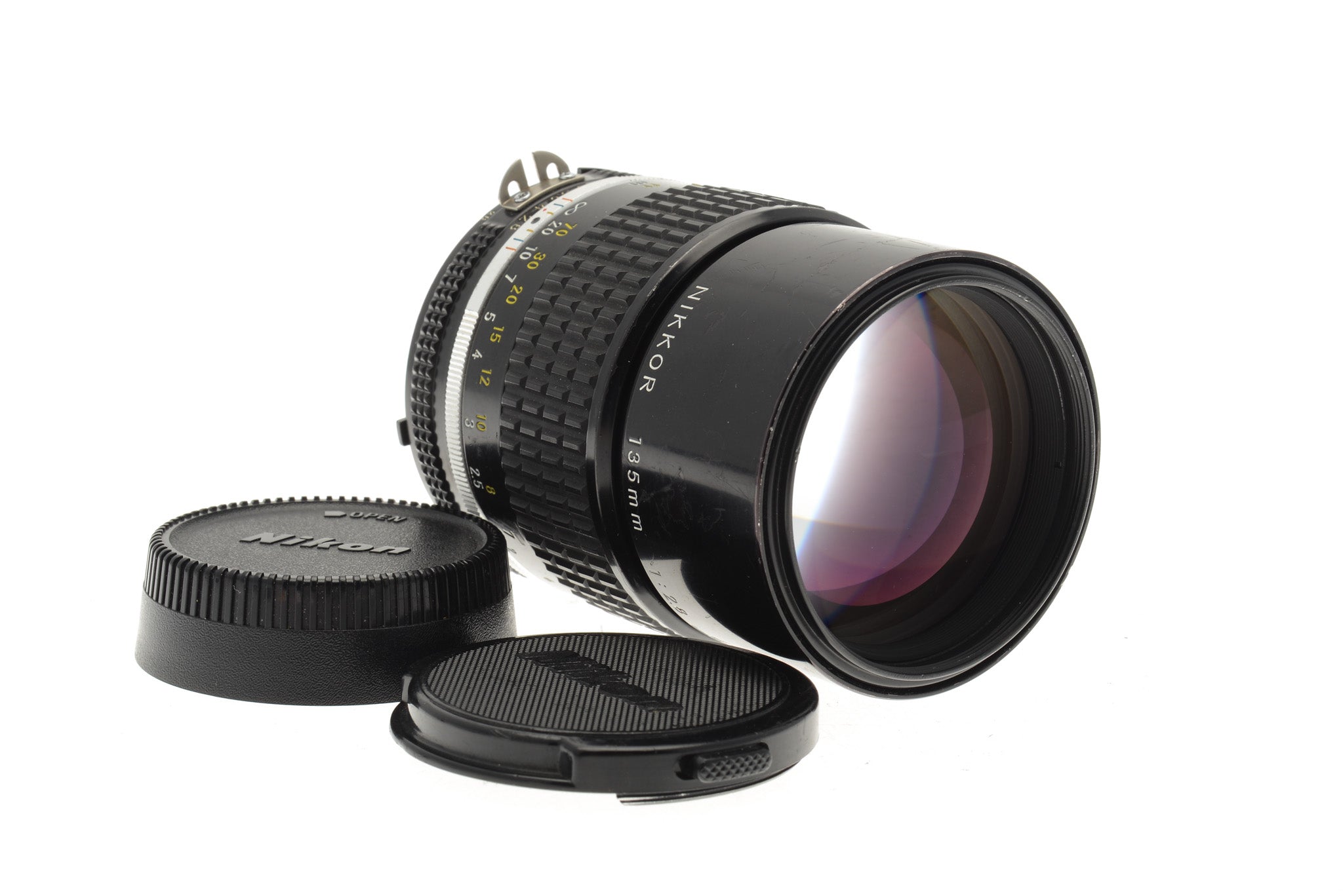Nikon 135mm f2.8 Nikkor AI-S - Lens