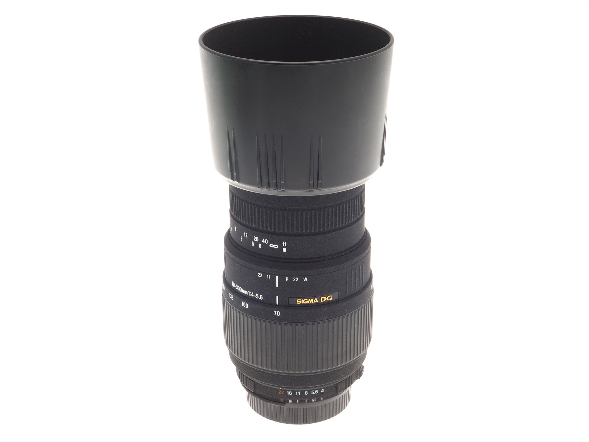 Sigma 70-300mm f4-5.6 DG Macro - Lens