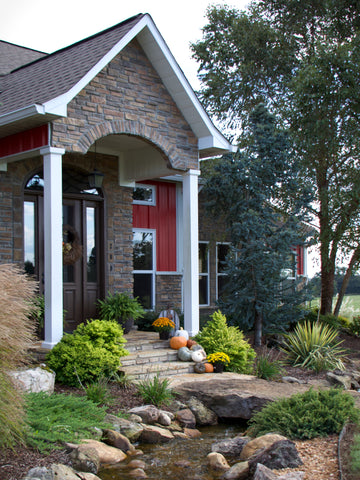 Farm house entryway landscape