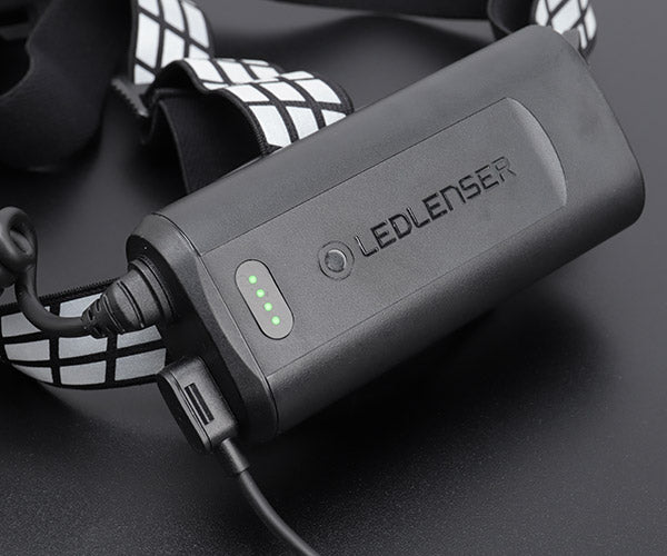 52%OFF!】 Stilart店Ledlenser レッドレンザー LEDヘッドライト H19R Signature USB充電式  Bluetooth接続 502198