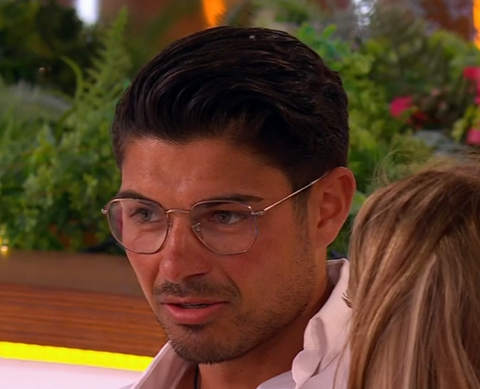 Anton Danyluk wears Ray-Ban optical glasses in Love Island All Stars