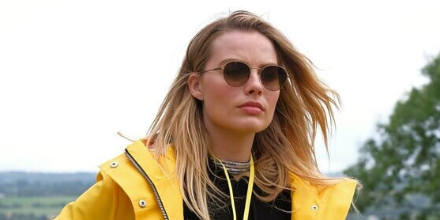 Margo Robbie Etnia Barcelona sunglasses