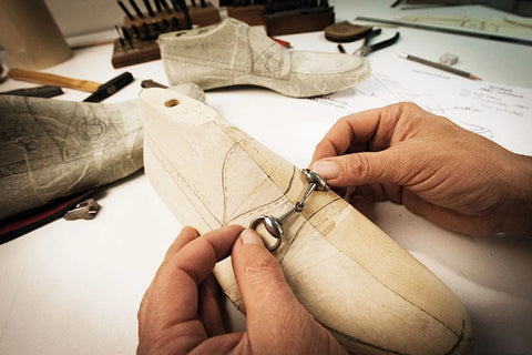 Gucci Horsebit detailing for mens shoe