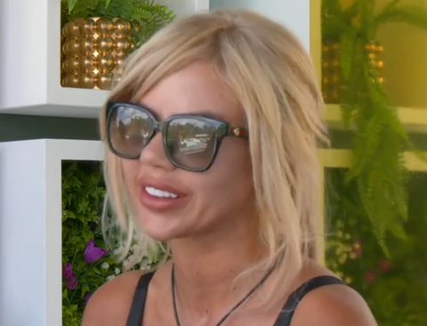 Hannah Elizabeth wearing Gucci sunglasses on Love Island All-Stars 2024