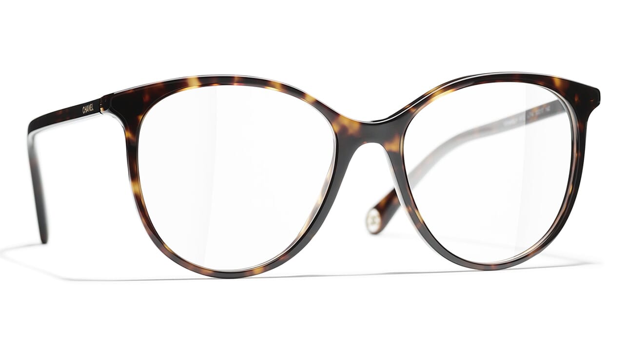 Chanels couture collection features covetable reading glasses