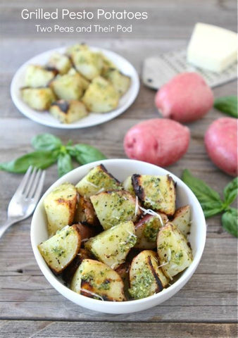 Grilled pesto potatoes