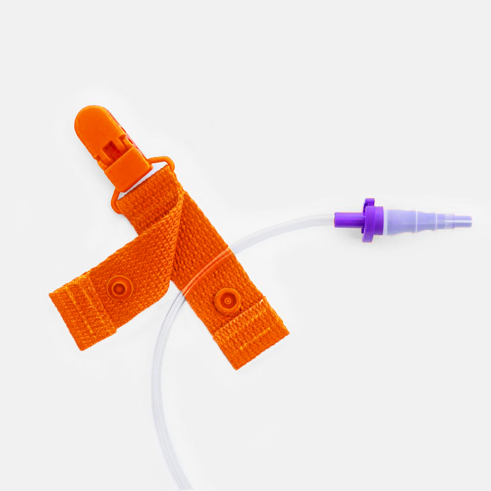 orange cath clip showing clip functionality