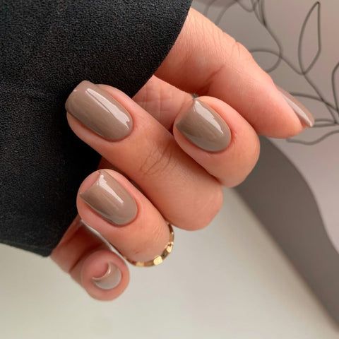 Nude Nagel Design