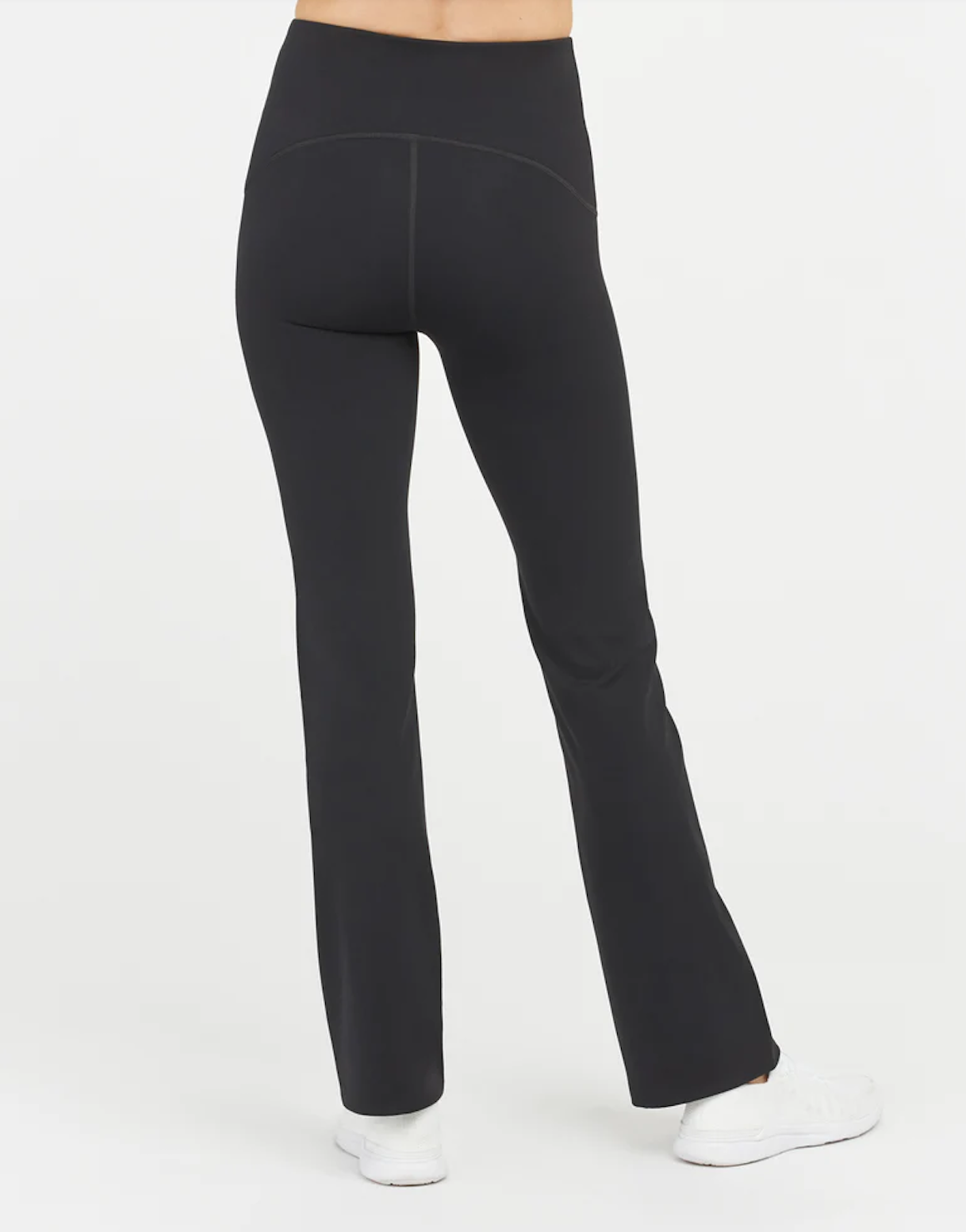 NWT SPANX AIR Essentials Tapered Pant Size Small BLACK ***SOLD OUT**** $138