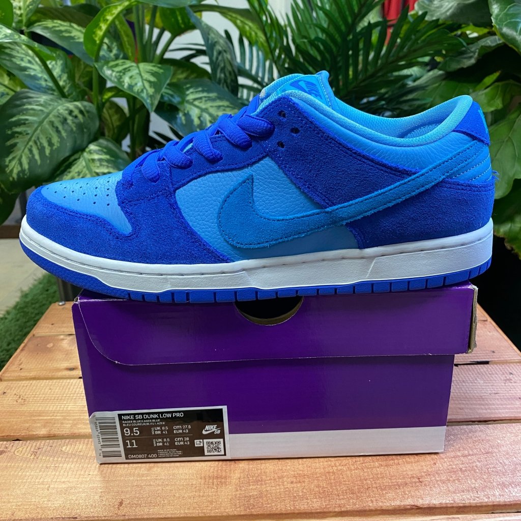 Nike SB Dunk Low Blue Raspberry, Mens 10.5 - Banana Stand