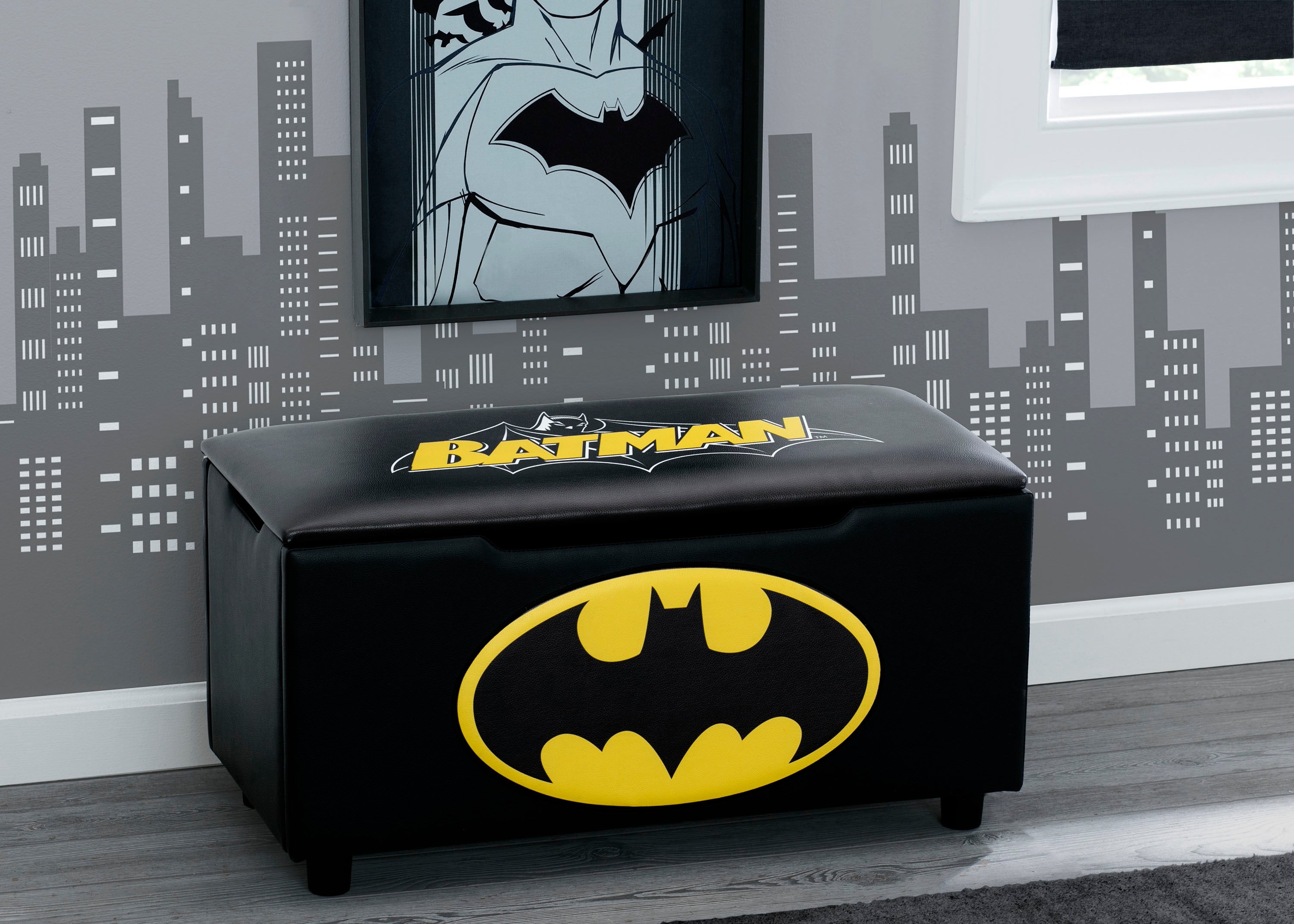 Batman Upholstered Storage Bench for Kids - Delta Children