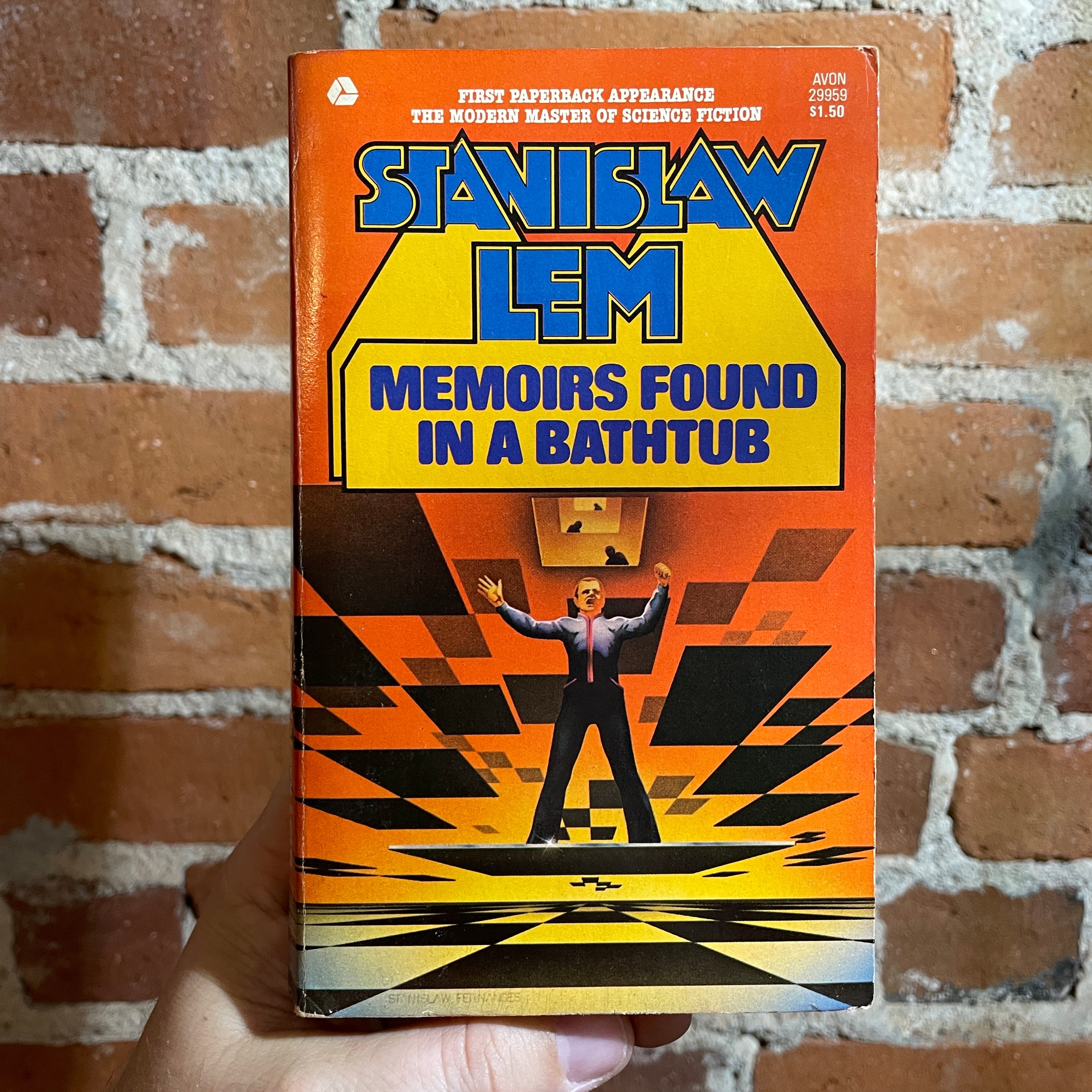 Memoirs Found In A Bathtub - Stanislaw Lem - 1976 1st Printing Avon Books