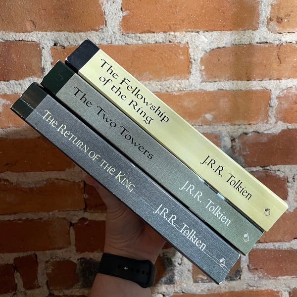 Lord of the Rings Book Spine Trio Wooden Bookmark – The Haunted