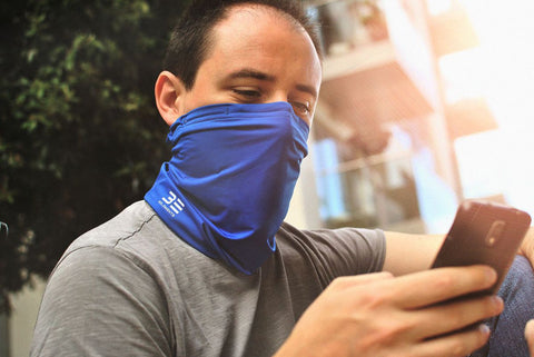 Air Filtering Scarf for Pollution Protection for Cyclists