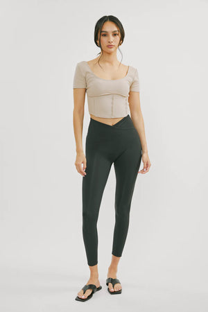 Ari Mid Rise Leggings - Elladees Boutique at Dear Yesteryear