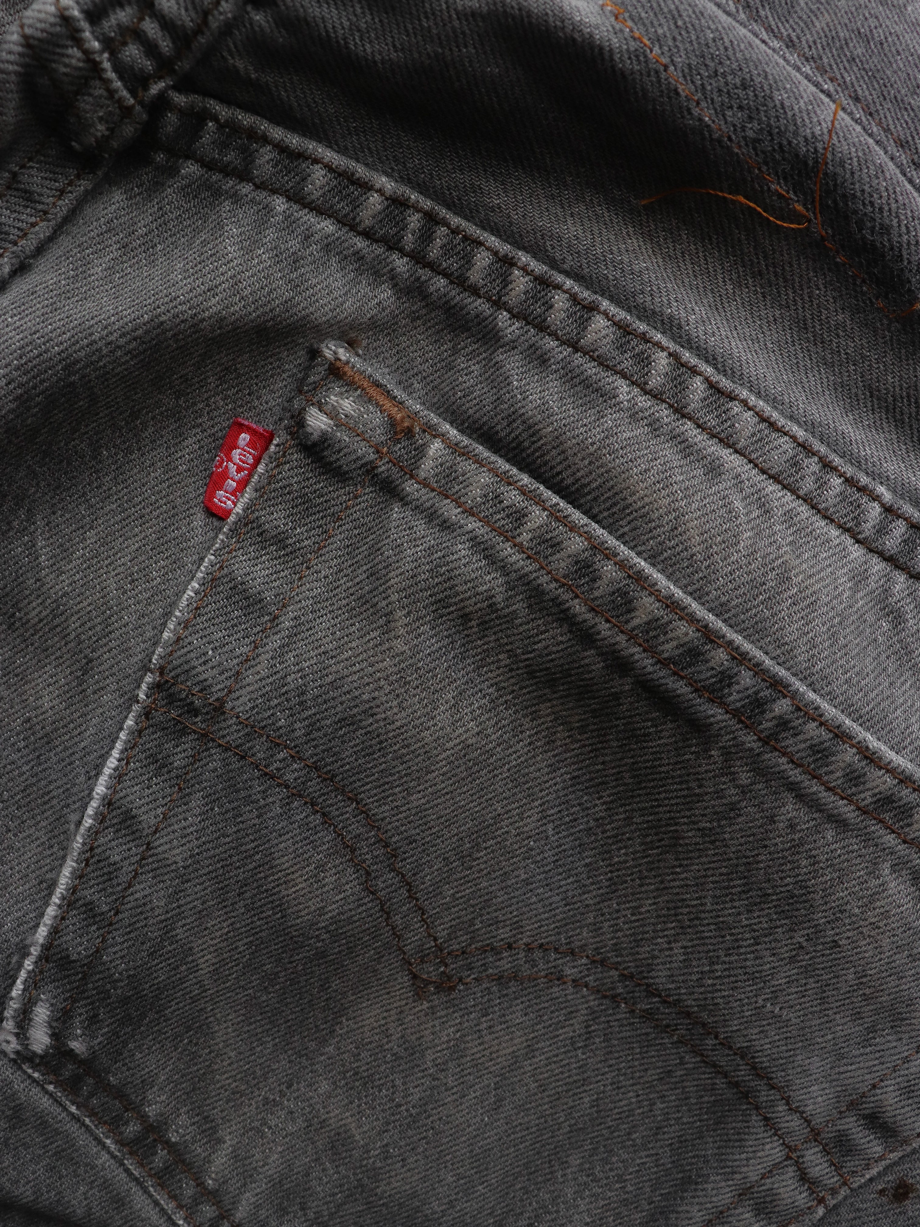 LEVI'S 501 RELEASED HEM CEMENT DENIM - 1990S – LOST ENDS FOUND