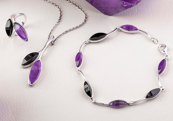 sterling-silver-whitby-jet-amethyst-two-stone-leaf-two-piece-set