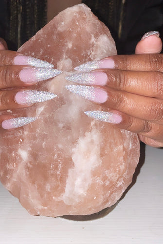 Diamonds & Pearls Press on Nails – St.McNair Beauty