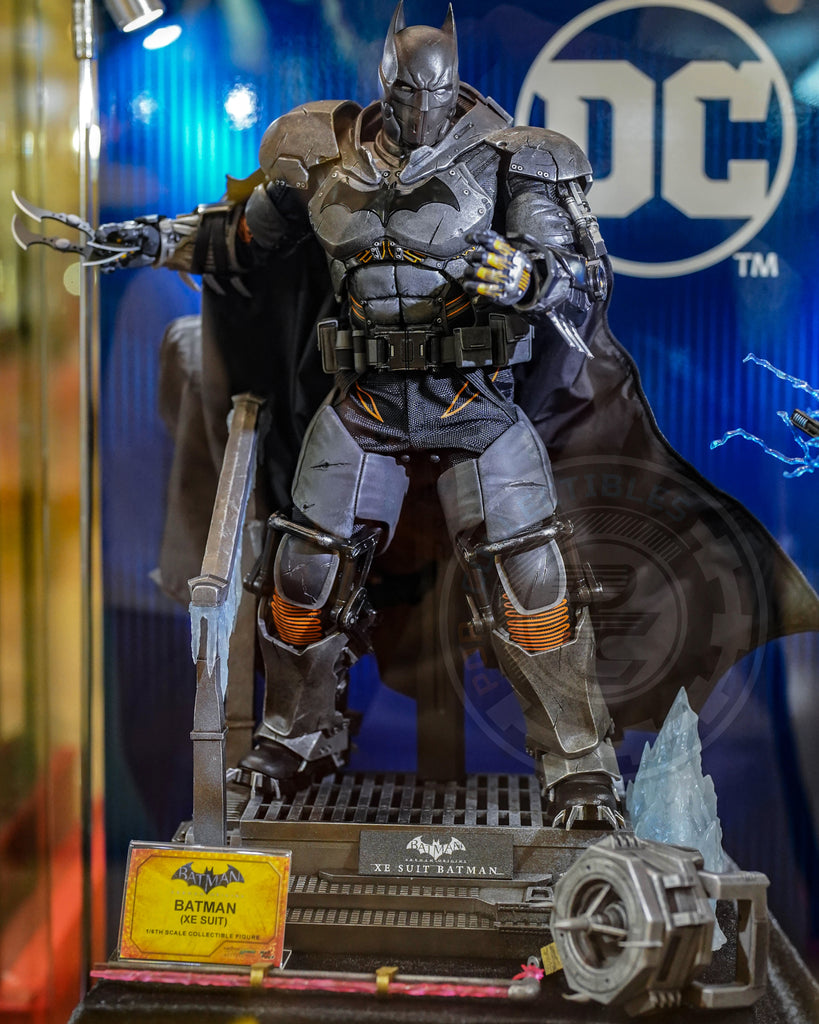 hot toys batman xe