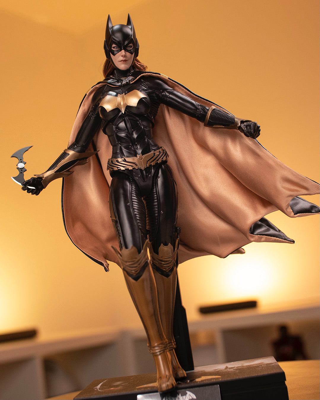 Hot toys VGM40 Batman Arkham Knight Batgirl – Pop Collectibles