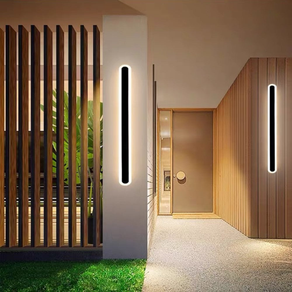 Hong Kong mild stromen BLACK LUNA Luxury Modern Design 31 inch H LED Wall Lamp IP65 Waterproof  Indoor/Outdoor- Black