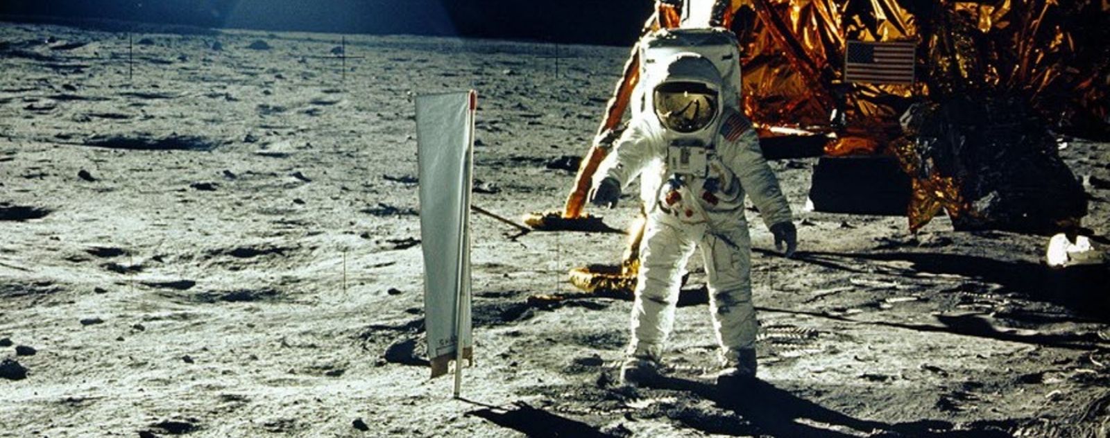 combien d'hommes ont marché sur la lune ?