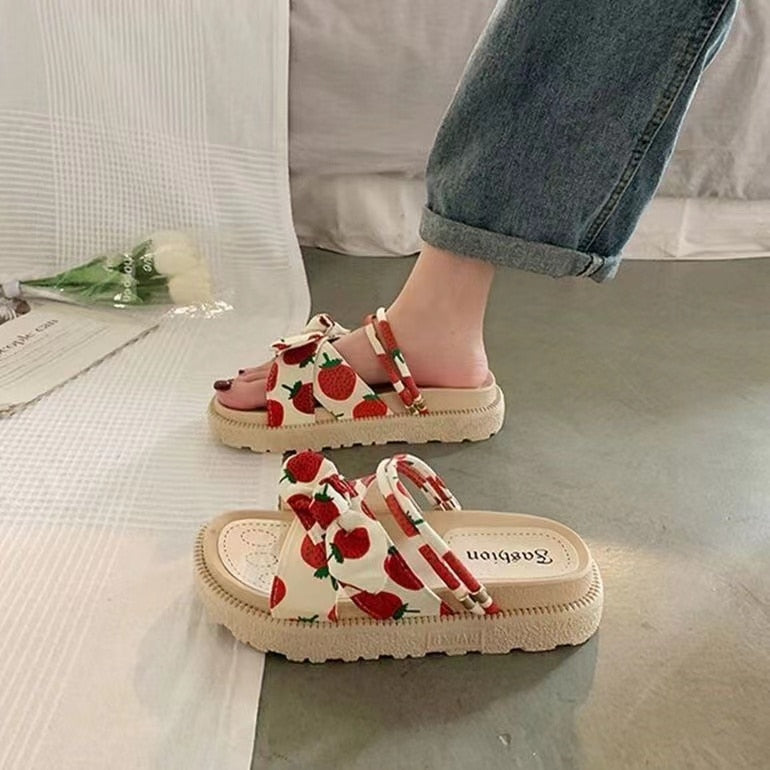 strawberry Sandals Lady Summer Fairy Style Fashion Student Thick Soled Roman Flat Shoes Indoor Slipp