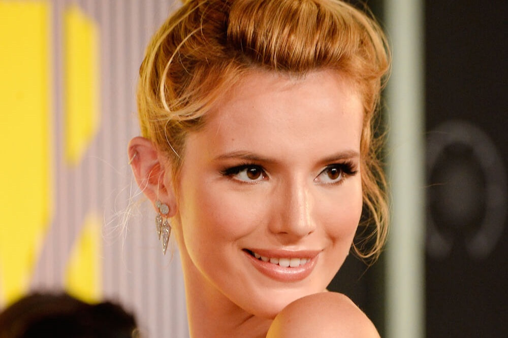 Cheerleader Bella Thorne Porn - 15 Bella Thorne Movies & TV Shows That Led Up To Her Porn Directorial â€“ I  AM & CO