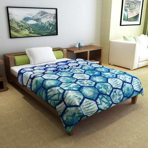 Blue Hexagon AC Quilt Comforter for Single Bed