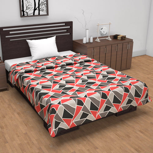 Triangle Red 144 TC 100% Cotton Summer AC Dohar for Single Bed