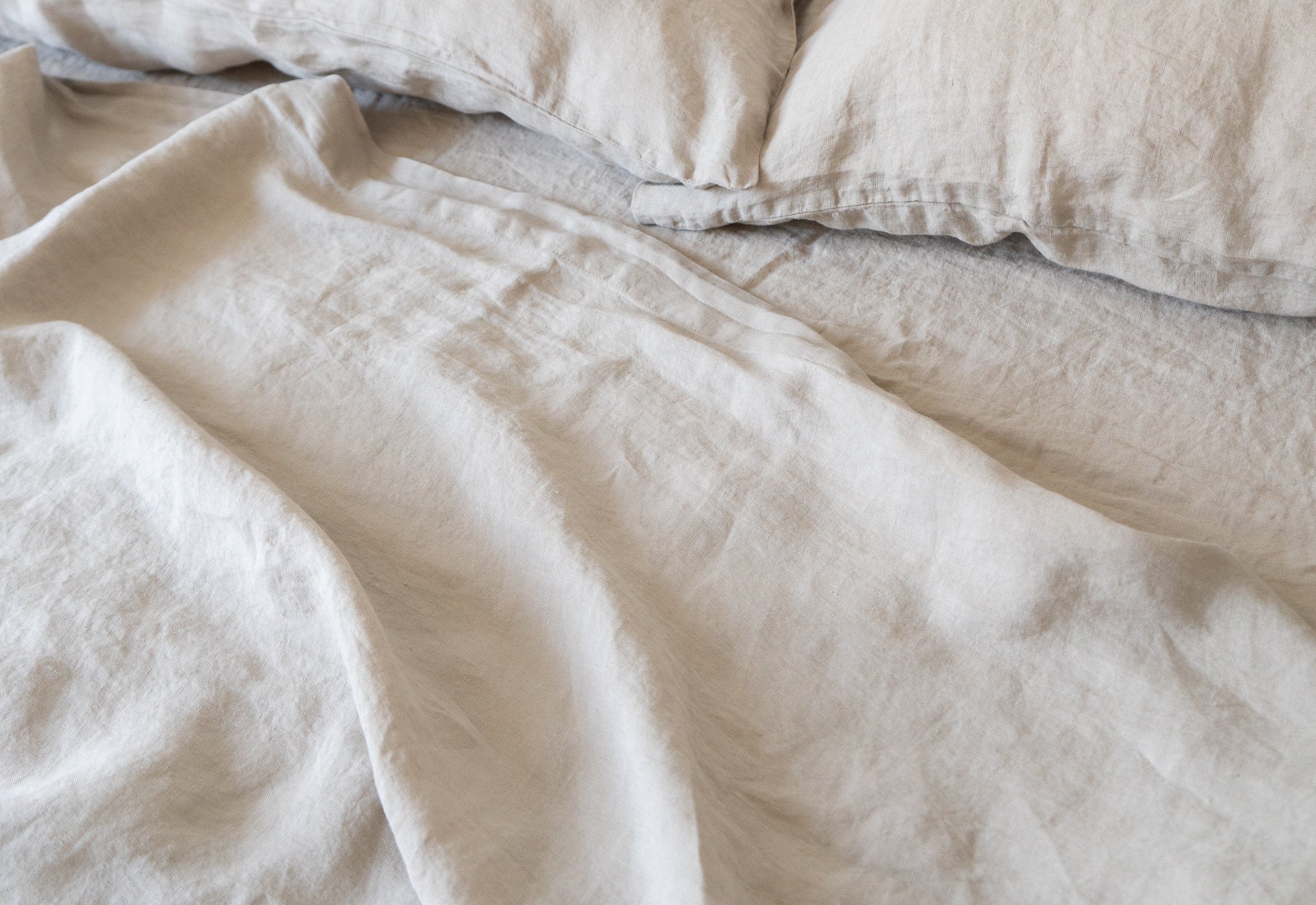 How to dry linen sheets