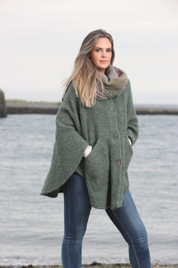 meer. Wool city cape ケープ　ポンチョ　ベージュ