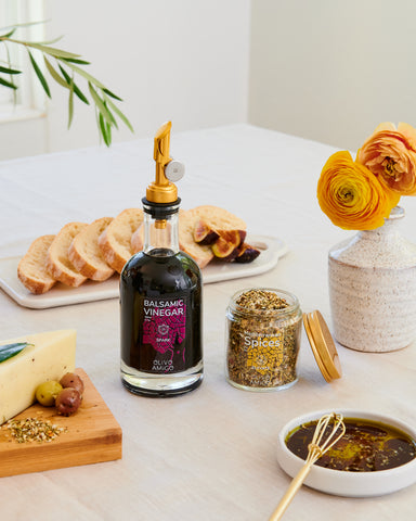 Olivo Amigo, yourolivoamigo, single origin olive oil, sourdough bread, bread dip recipe