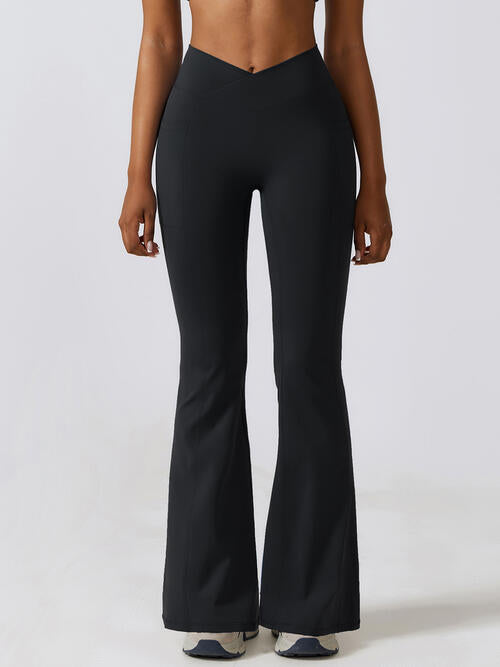 V WAIST FLARED YOGA PANTS WITH POCKETS