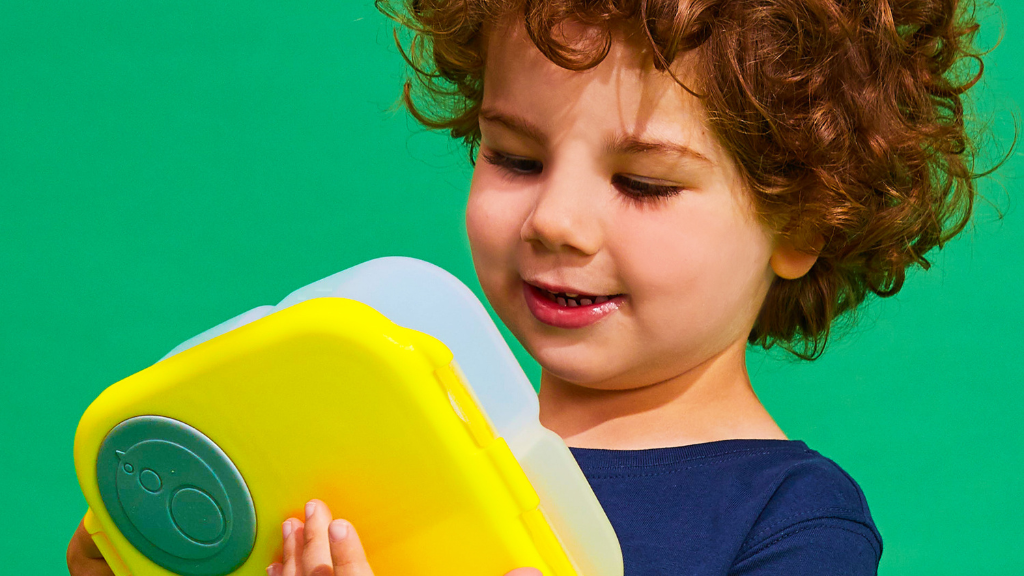 preschool child with b.box mini lunchbox