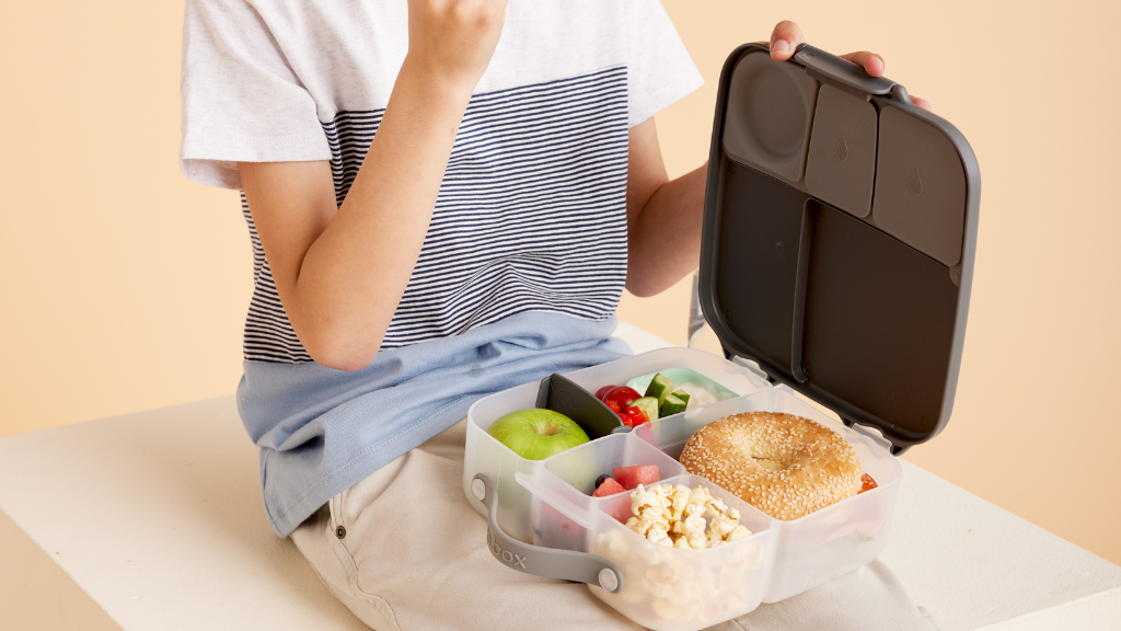 b.box lunchbox in graphite colour