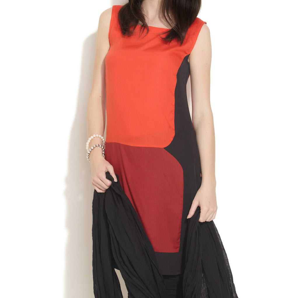 Designer Kurtas for Women - Buy Ladies Kurti Sets Online | Soch