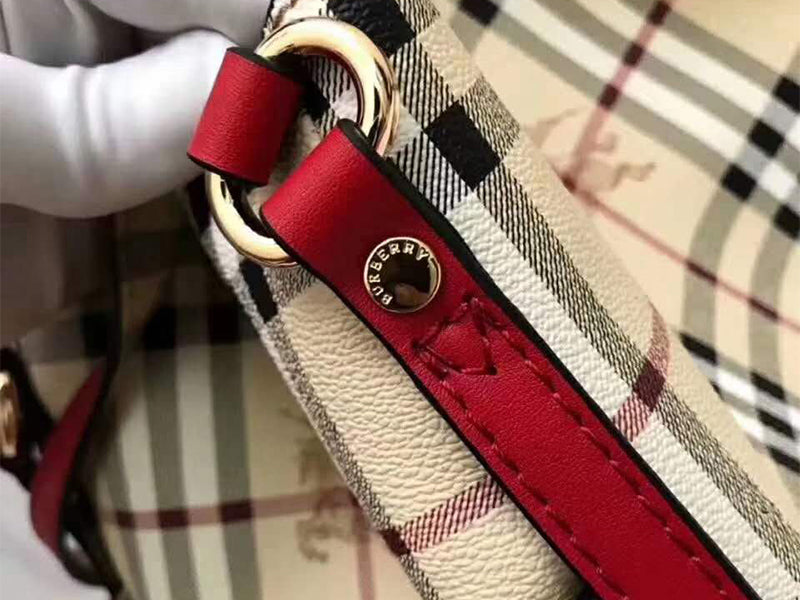 BURBERRY HAYMARKET CHECK TOTE BAG RED