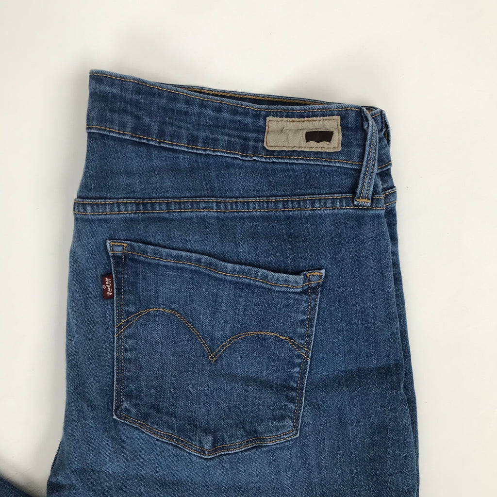 levis 31 demi curve