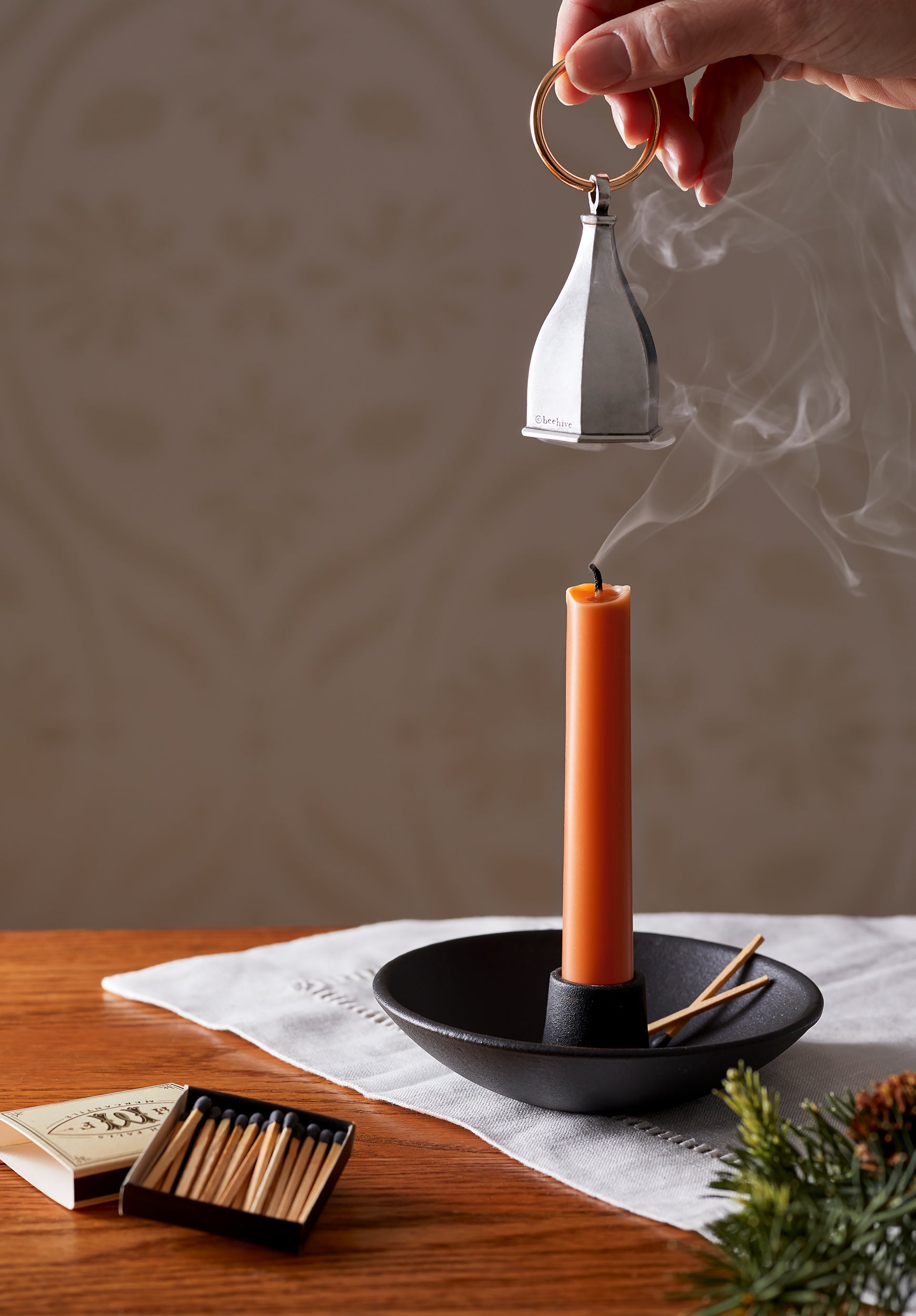 CandleSnuffer_111720.jpg__PID:ac94bac1-db2b-4824-a830-62c5f3cb8ba3