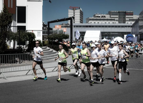 people running