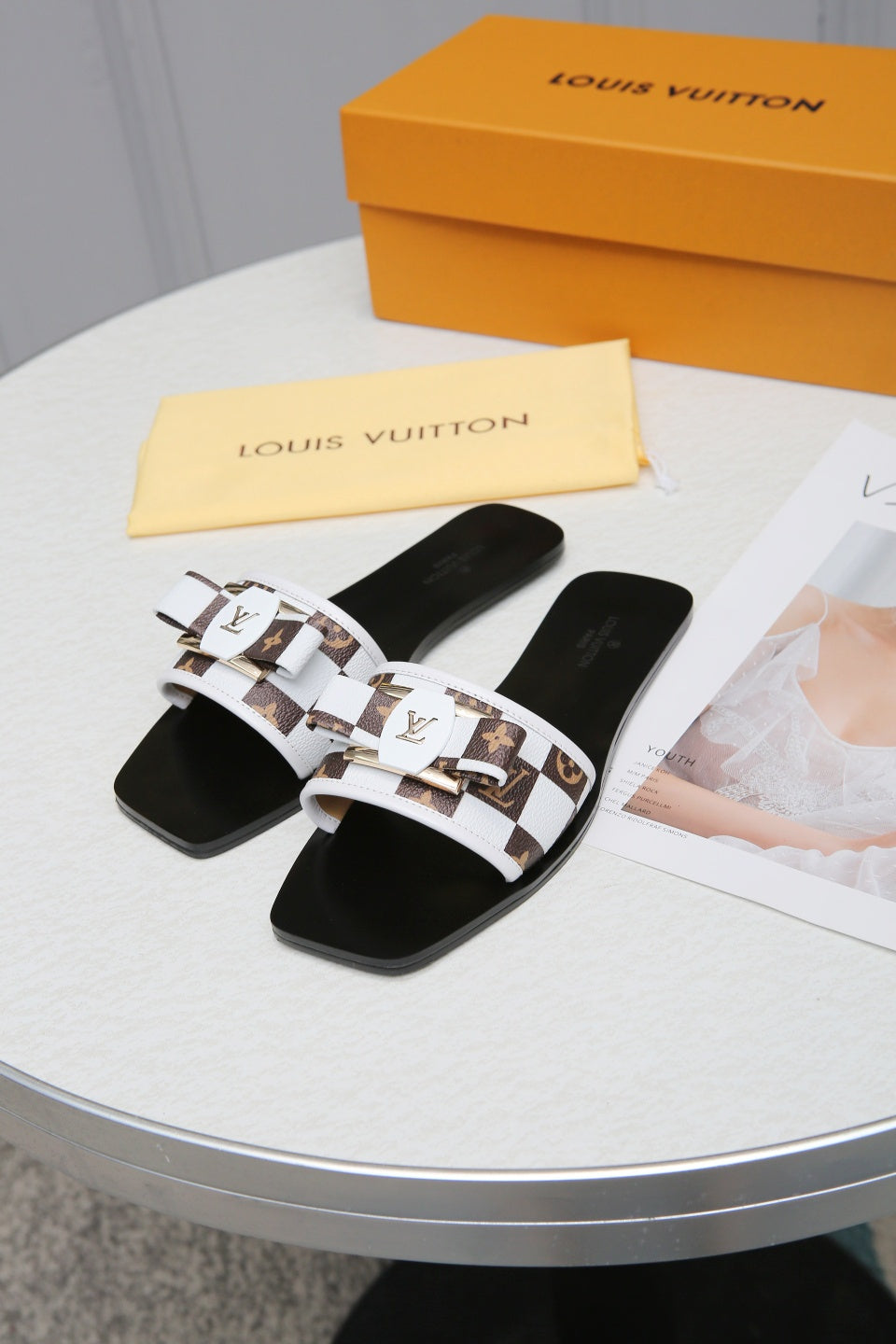 LV Louis Vuitton 2021 NEW ARRIVALS Women's LOCK IT Sandals Shoes