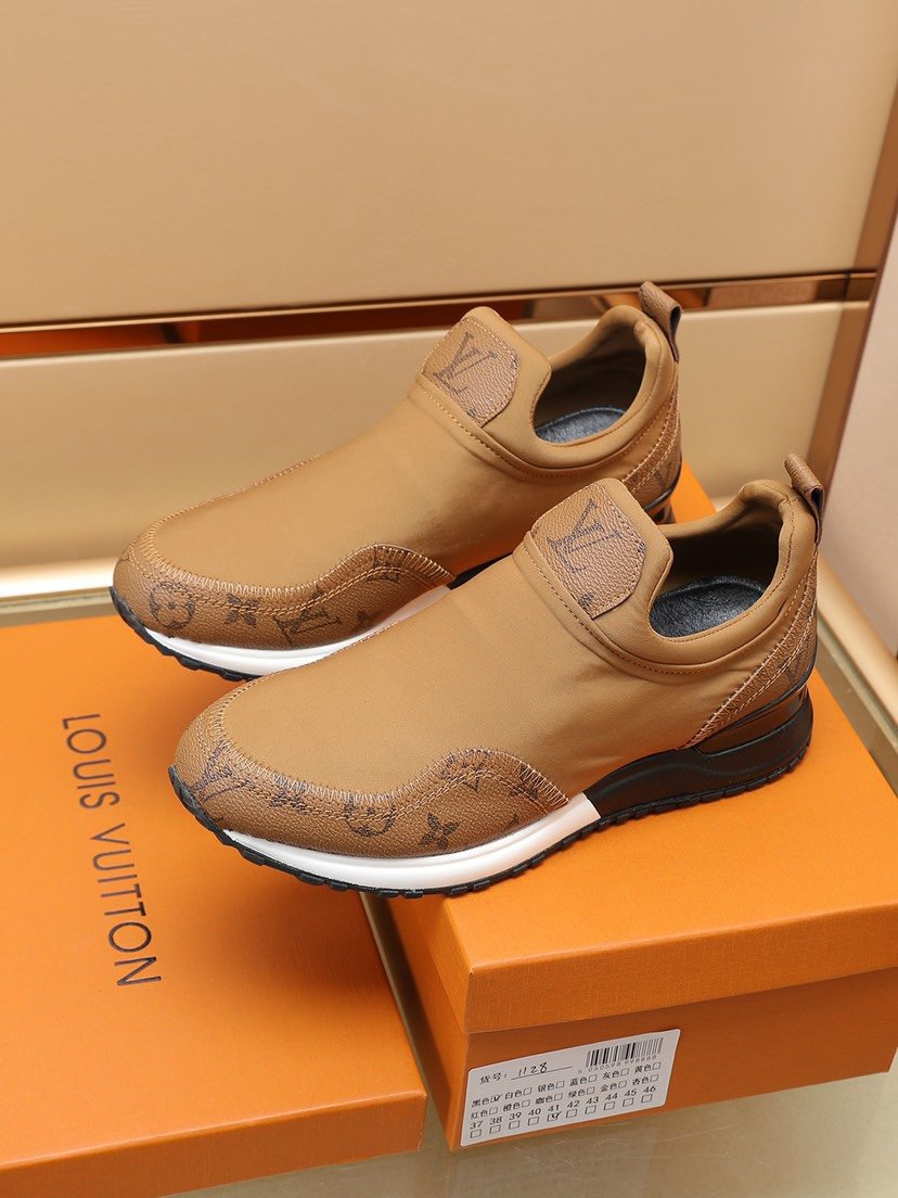 LV Louis Vuitton Men's 2022 NEW ARRIVALS Run Away Sneakers S