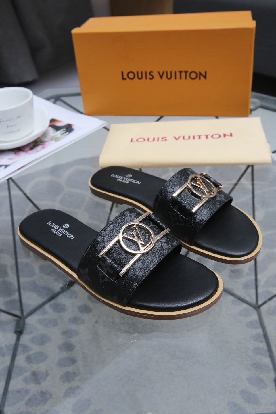 LV Louis Vuitton 2021 NEW ARRIVALS Women's LOCK IT Sandals Shoes