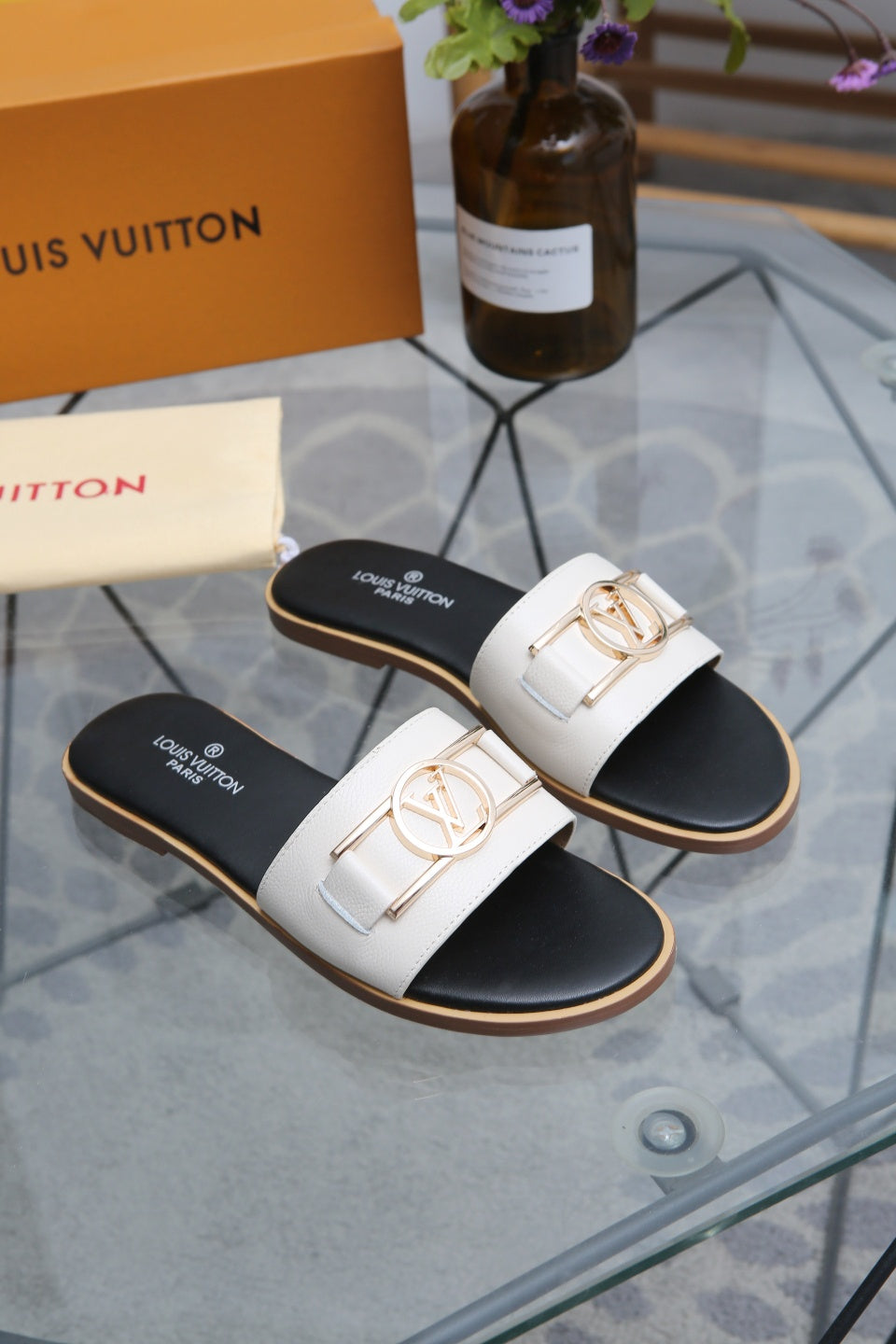 LV Louis Vuitton 2021 NEW ARRIVALS Women's LOCK IT Sandals Shoes