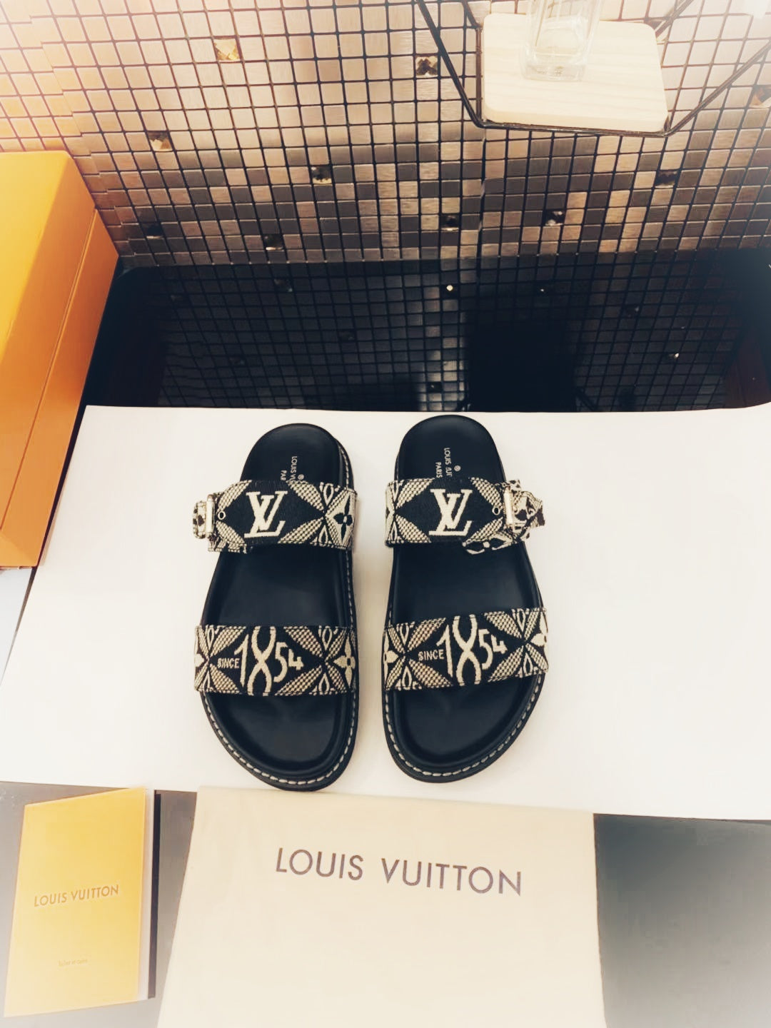 LV Louis Vuitton 2021 NEW ARRIVALS Women's PASEO FLAT COMFORT Sandals Shoes