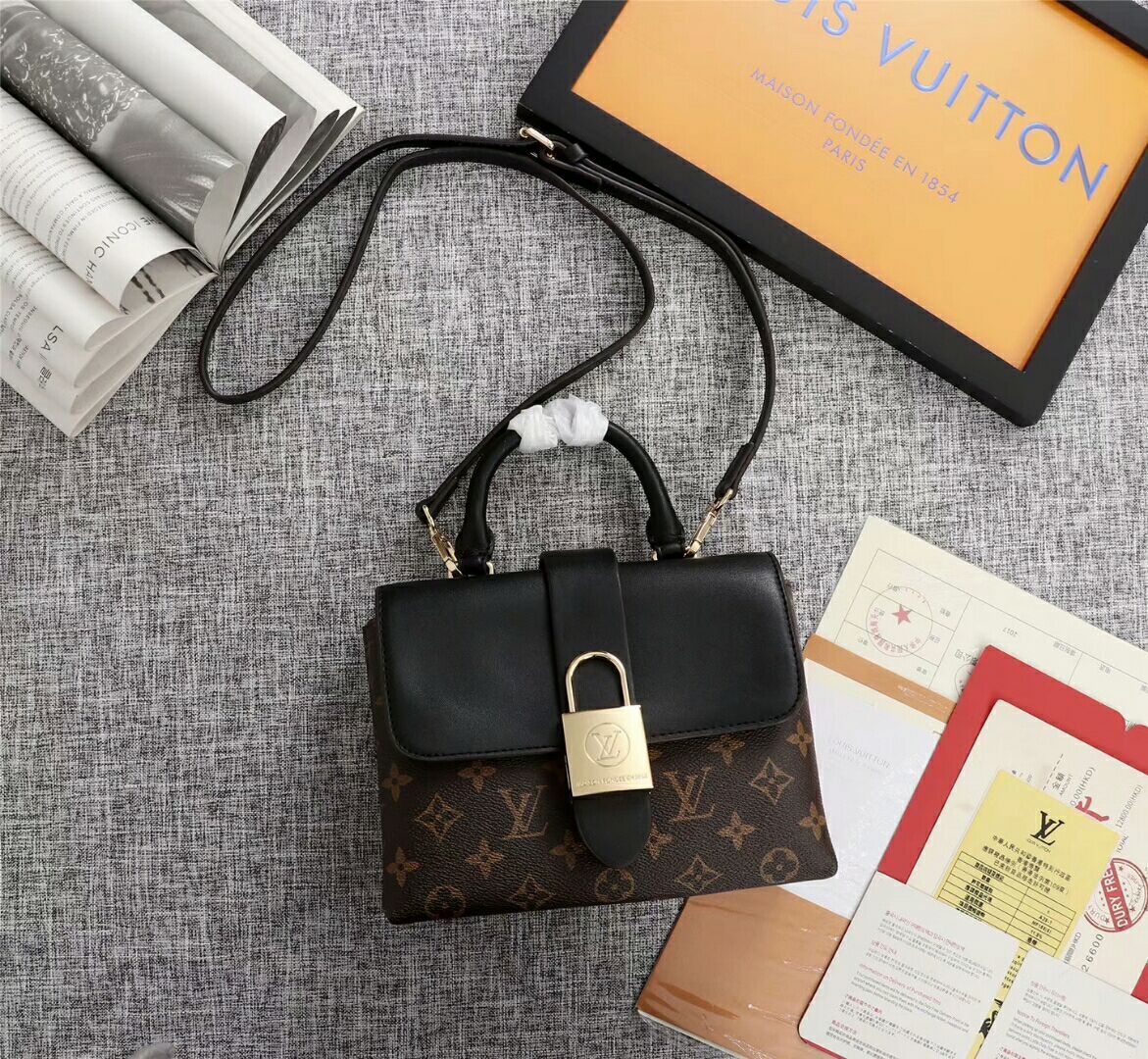 LV Louis Vuitton MONOGRAM CANVAS LOCK BB HANDBAG INCLINED SHOULD