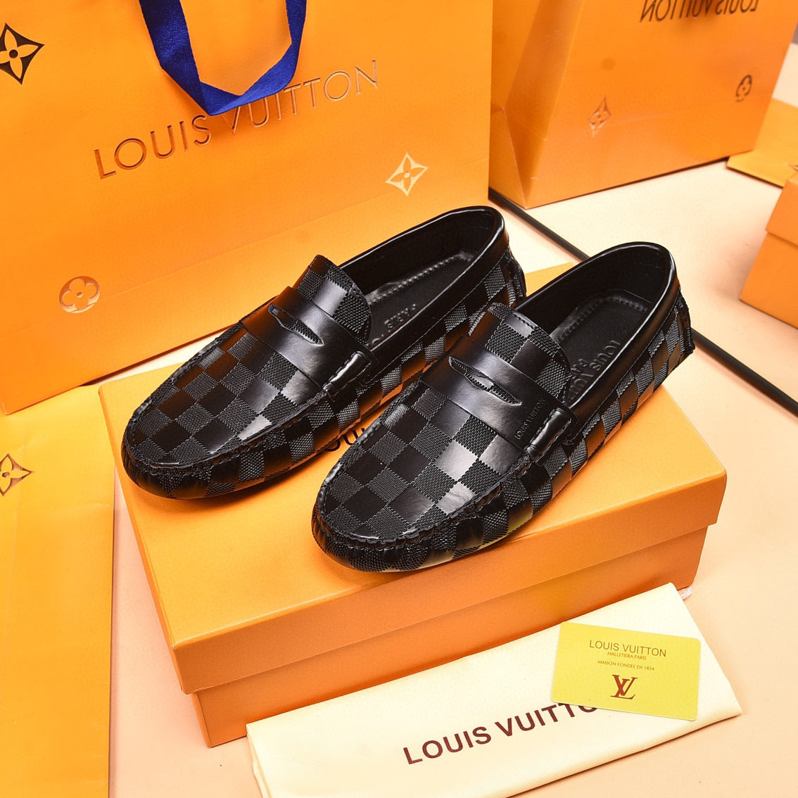 LV Louis Vuitton Men's 2022 NEW ARRIVALS Fashion Loafers Shoes