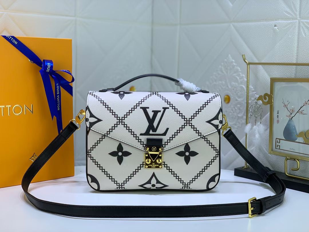 LV Louis Vuitton 2022 NEW ARRIVALS POCHETTE METIS HANDBAG INCLIN